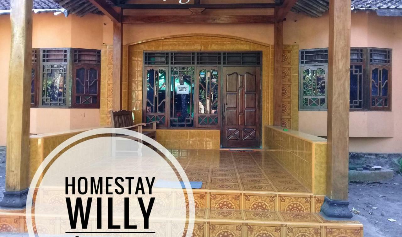 Willy Homestay Borobudur Magelang Exterior photo